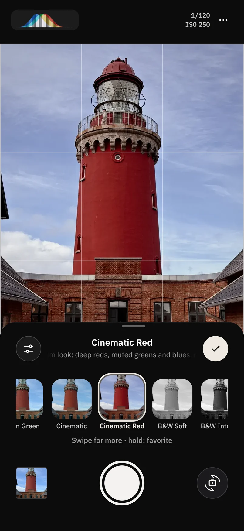 The styles strip open under the viewfinder, with Cinematic Red selected